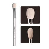 Albeaut Eyeshadow Brush, Eye Makeup Brush Even Eyeshadow Applicators Soft Natural Hair Bristles for Flawless Smudge, Multi-task for spot conealing & highlighting (194 Multi-Eye)