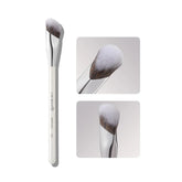 Albeaut Concealer Brush, Angled Under Eye Makeup Small Foundation Precision Face Blending Brush (193 concealer brush), 1pc